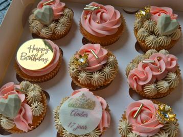 Gepersonaliseerde Cupcakes voor Speciale Gelegenheden beschikbaar voor biedingen