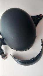 2 stoeren helmen, Ophalen, Zo goed als nieuw, Medium