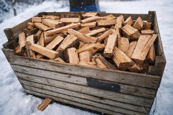 Vers gekloofd haardhout eiken, Tuin en Terras, Haardhout, Blokken, Eikenhout, 6 m³ of meer, Ophalen of Verzenden