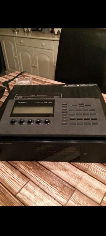 Roland r 880 zeldzaam  beschikbaar voor biedingen