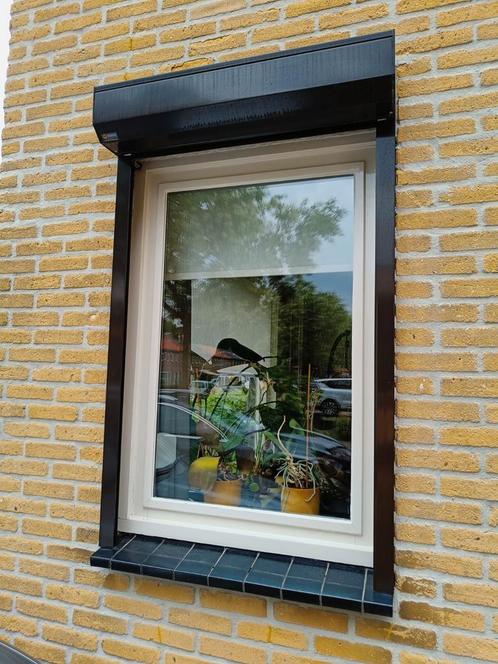 2 Rolluiken handbediend, Doe-het-zelf en Verbouw, Rolluiken, Gebruikt, Ophalen