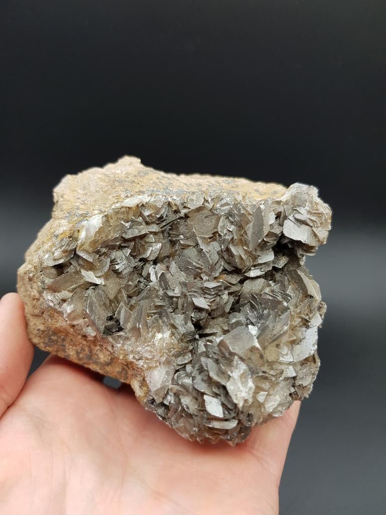 Calciet met Goethiet, Ophalen of Verzenden, Mineraal