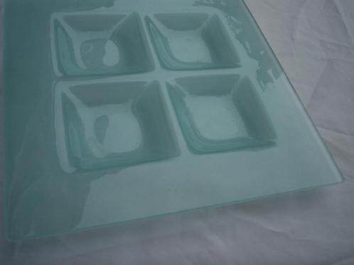 SERVEERSCHAAL 4kant Glas 4-vaks 30 cm. Deco Presenteerschaal, Huis en Inrichting, Woonaccessoires | Schalen en Manden, Gebruikt
