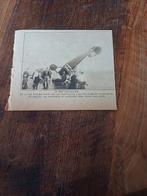 Knipsel vliegtuig in zee bij Zandvoort luitenant Bisschof, Ophalen of Verzenden, Voor 1920, Knipsel(s)