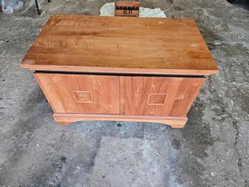 Tv meubel  beschikbaar voor biedingen