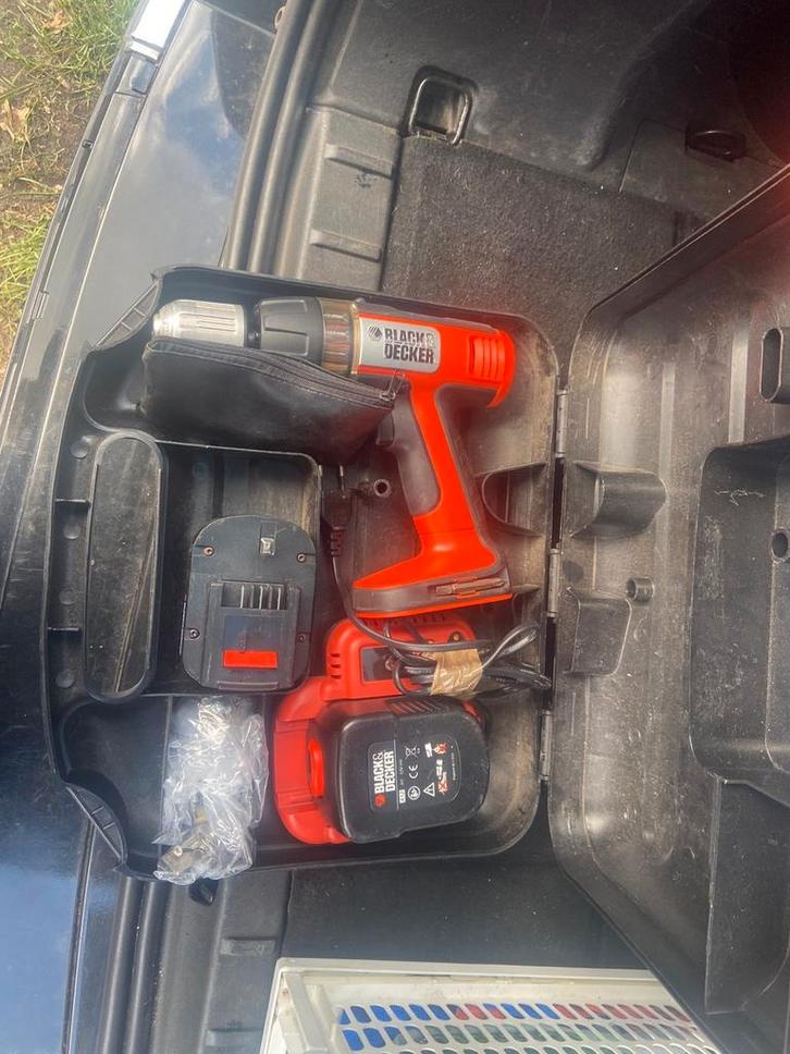 Black & Decker Schroefmachine met Accu's, Doe-het-zelf en Verbouw, Gereedschap | Boormachines, Gebruikt, Boor- en Schroefmachine