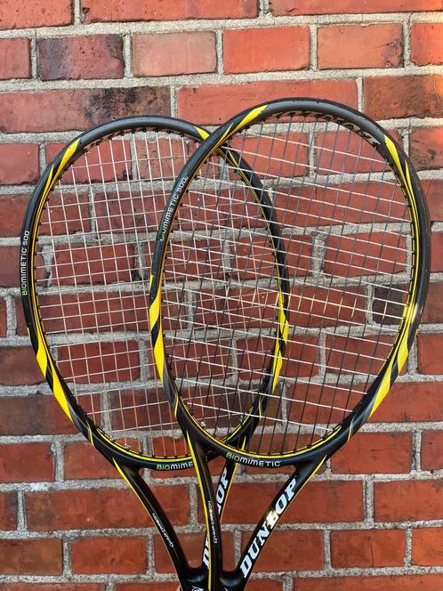 2x Dunlop biomimetic 500, Sport en Fitness, Tennis, Gebruikt, Racket, Dunlop, L2, Ophalen of Verzenden