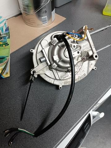 Vespa piaggio polini speedengine elektronisch ciao citta si beschikbaar voor biedingen