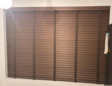 Luxe houten Jaloezien op maat ! Naar eigen smaak en kleur beschikbaar voor biedingen
