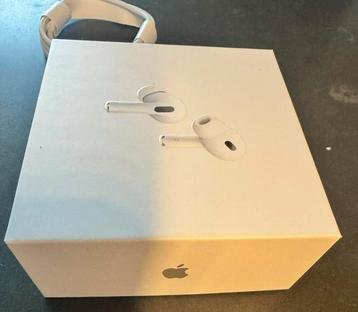 Apple AirPods Pro gen 2 (Apple care tot 2026) beschikbaar voor biedingen