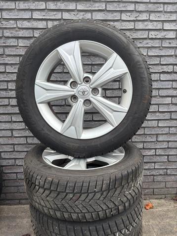 Toyota C-HR 17" winterset Goodyear winterbanden beschikbaar voor biedingen