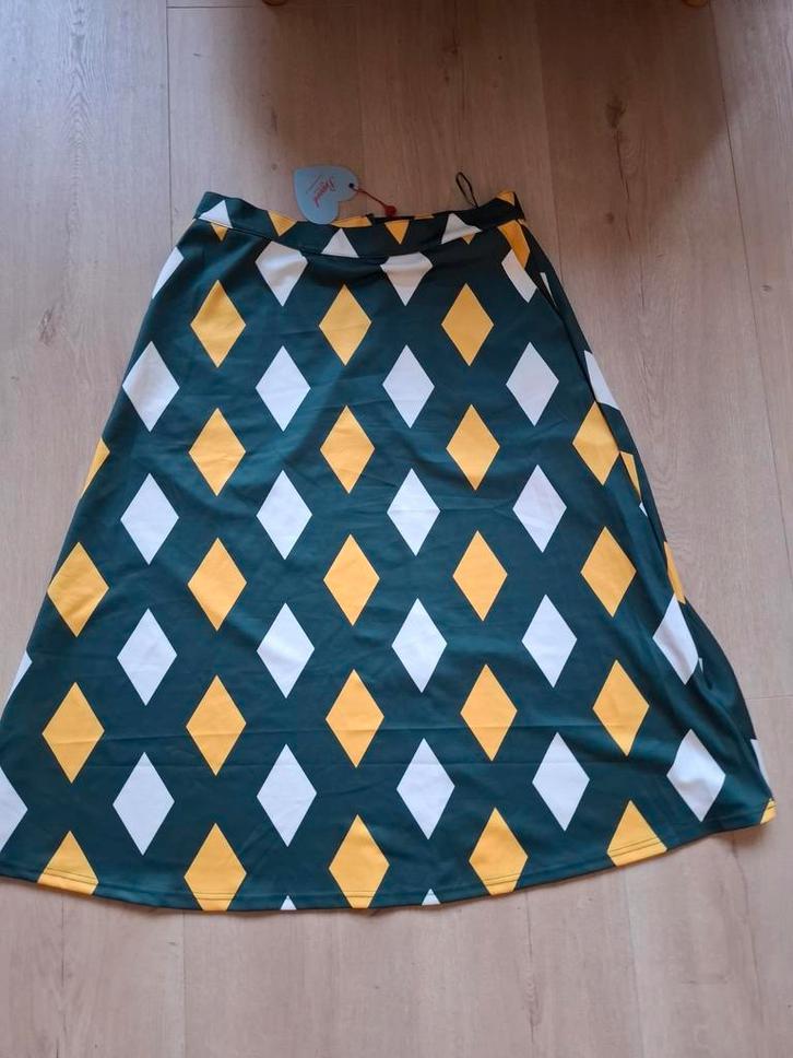 Rok Banned Retro maat XL, Kleding | Dames, Rokken, Nieuw, Maat 42/44 (L), Onder de knie, Ophalen of Verzenden