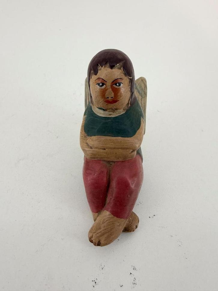 Handgesneden houten engeltje – folk art, Antiek en Kunst, Kunst | Beelden en Houtsnijwerken, Ophalen of Verzenden