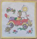 vintage/ retro zakdoek met leuke print: ezel in auto, Verzenden, Zo goed als nieuw, Jongen of Meisje