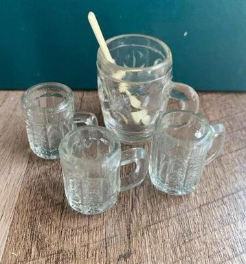 Vintage miniatuur bierpullen - poppenkeuken beschikbaar voor biedingen