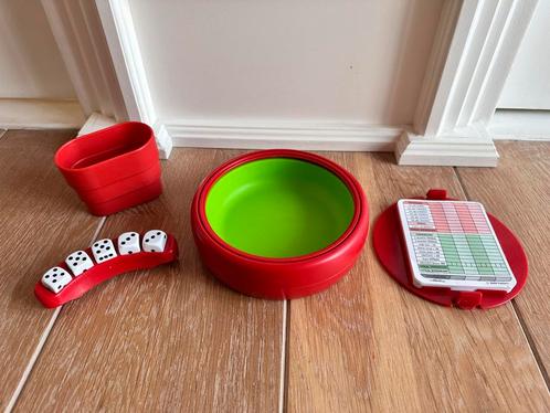 Yahtzee! reisspel in kunststof box van Parker., Hobby en Vrije tijd, Denksport en Puzzels, Ophalen