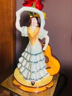 Vintage vaasje in de vorm van een flamenco danseres, Ophalen of Verzenden