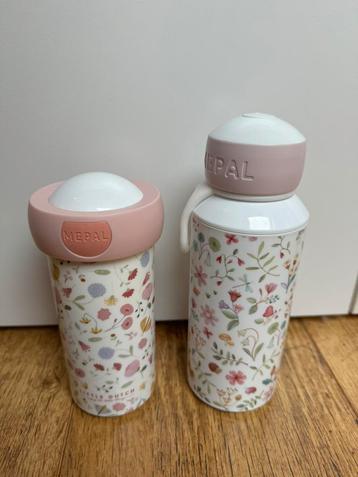 Little Dutch drinkbekers beschikbaar voor biedingen