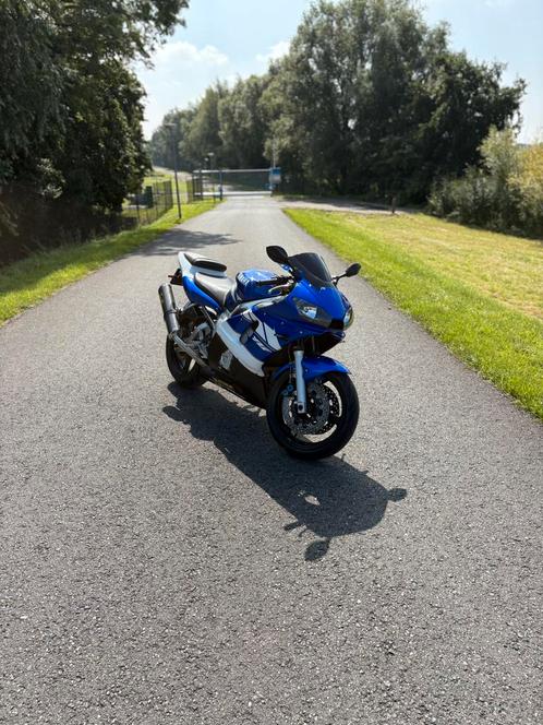 Yamaha r6 2001 A2, Motoren, Motoren | Yamaha, Particulier, Super Sport, 12 t/m 35 kW, 4 cilinders, Minimaal motorrijbewijs A2