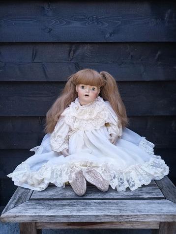 Antieke pop kammer & Rheinhardt Simon & halbig beschikbaar voor biedingen