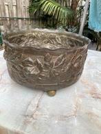 Antieke Koperen  Jardiniere met Bloemenreliëf, Ophalen, Koper