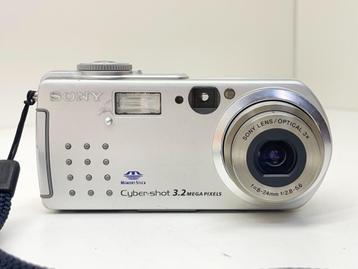 fotocamera beschikbaar voor biedingen