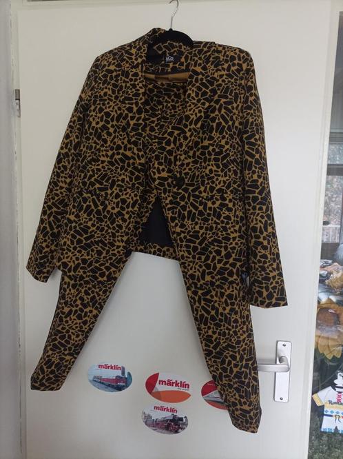&Co Woman pak broekpak maat 40/L zwart/mosterdgeel, Kleding | Dames, Jasjes, Kostuums en Pakken, Zo goed als nieuw, Kostuum of Pak