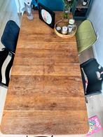 Eikenhouten eettafel met 4 kleurige stoelen., Huis en Inrichting, Tafels | Eettafels, Ophalen, Gebruikt, 50 tot 100 cm, Vijf personen of meer