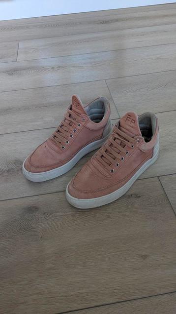 Filling Pieces maat 37 beschikbaar voor biedingen