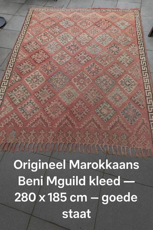 Prachtig Marokkaans kleed - Beni Mguild - Berbers - 280x185, Huis en Inrichting, Stoffering | Tapijten en Kleden, Gebruikt, 150 tot 200 cm