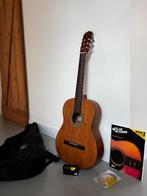 Complete giraatset (incl hoes, stemapparaat en lesboek), Ophalen of Verzenden, Gebruikt, Klassieke of Spaanse gitaar, Met koffer