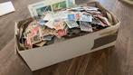Doosje afgeweekt wereld, Postzegels en Munten, Postzegels | Volle albums en Verzamelingen, Ophalen of Verzenden