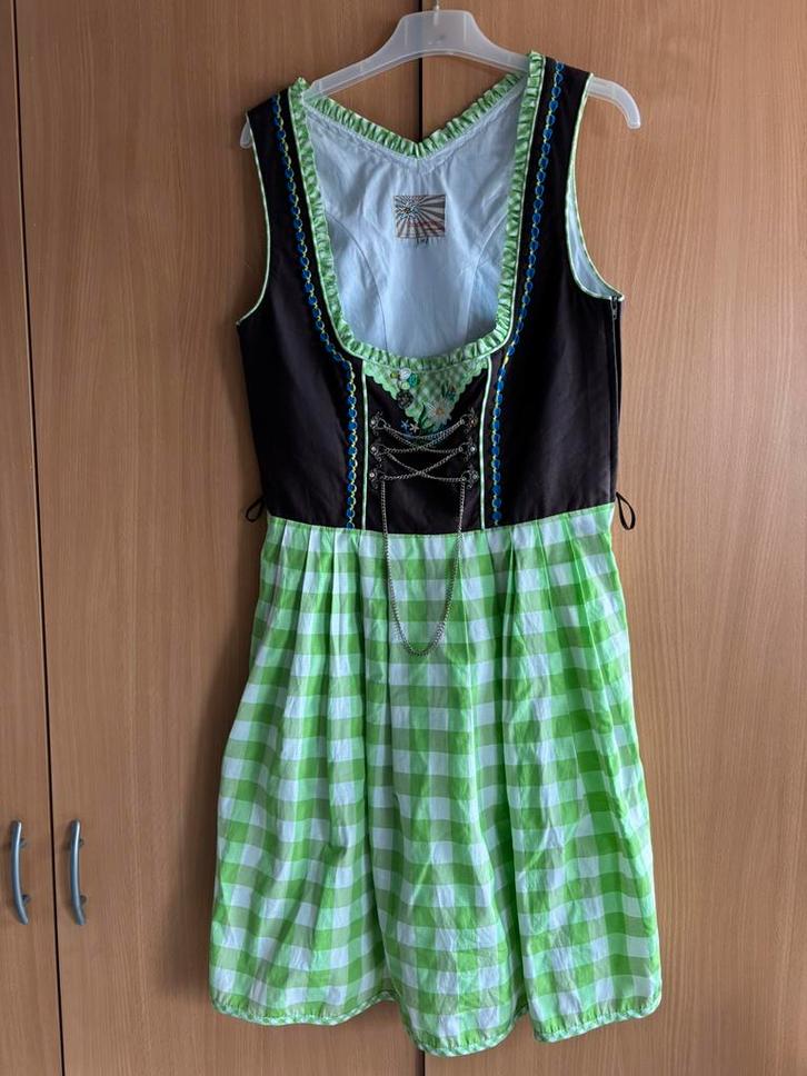 Oktoberfest Tiroler Dirndl jurk maat 36, Kleding | Dames, Carnavalskleding en Feestkleding, Zo goed als nieuw, Kleding, Carnaval