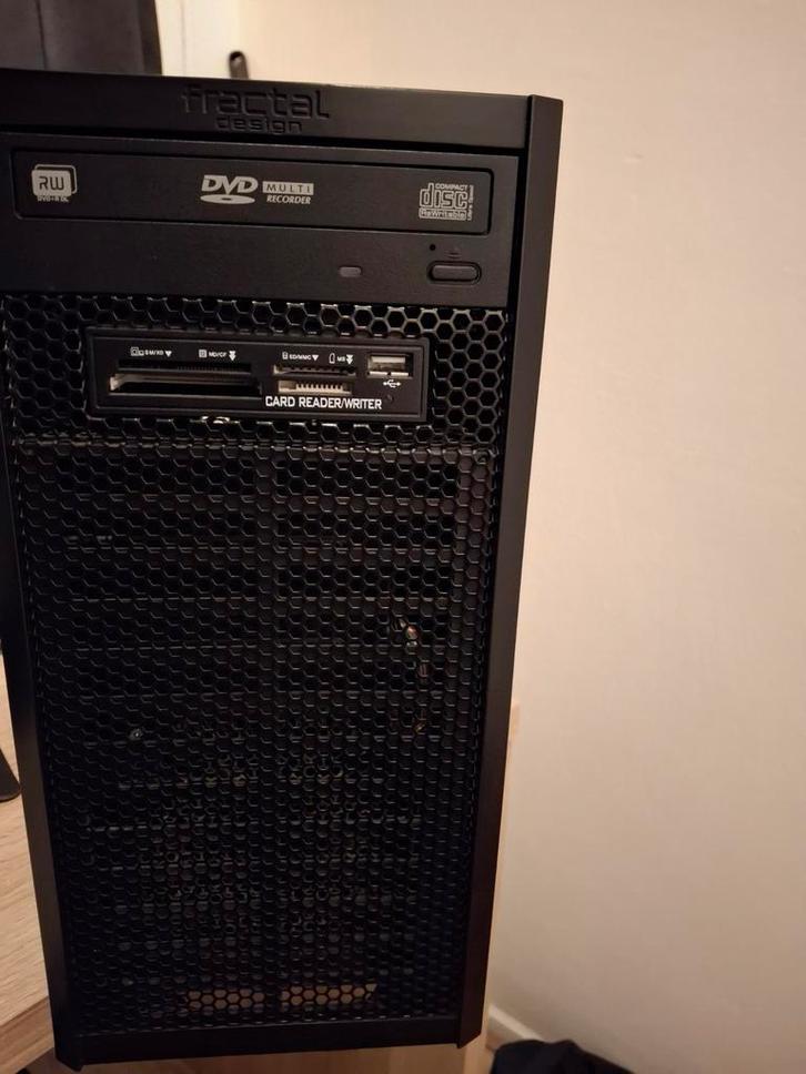 Gaming PC (Zonder HDD/SSD) - Budgetvriendelijk!, Computers en Software, Desktop Pc's, Ophalen of Verzenden