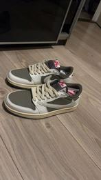 Nike Air Jordan 1 Low Travis Scott Olive (Maat 42), Ophalen of Verzenden, Nieuw, Overige kleuren, Sneakers of Gympen