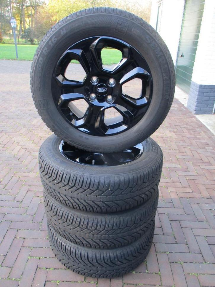 Originele Ford Ecosport 16 inch winterbanden tpms NIEUWSTAAT, Auto-onderdelen, Banden en Velgen, Banden en Velgen, Winterbanden