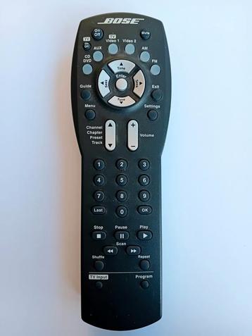 Bose 3.2.1. Advanced Remote Control beschikbaar voor biedingen