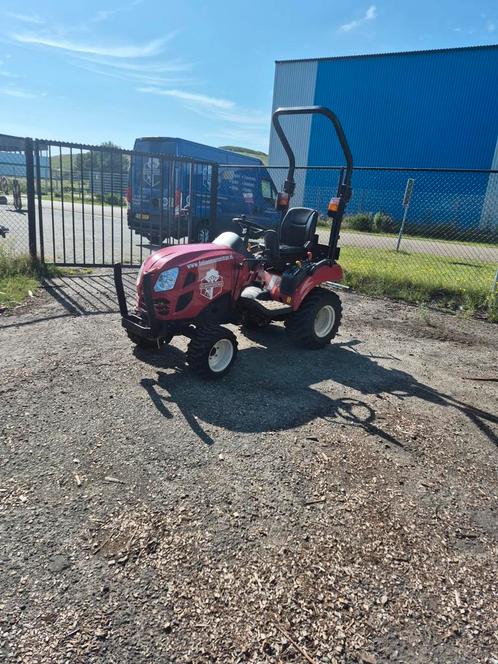 Mini trekker shibaura sx26 hydrostaat, Zakelijke goederen, Machines en Bouw | Tuin, Park en Bosbouw, Voertuig of Aanhanger, Ophalen of Verzenden