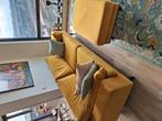 Mooie okergele bank Torino, Huis en Inrichting, Ophalen of Verzenden, Gebruikt, Stof