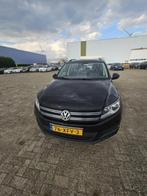 Volkswagen Tiguan 2.0 TDI Comfort&Design, Auto's, Gebruikt, 4 cilinders, 2000 kg, Zwart