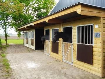 Paardenstal model Dallas, aanpassingen mogelijk  beschikbaar voor biedingen