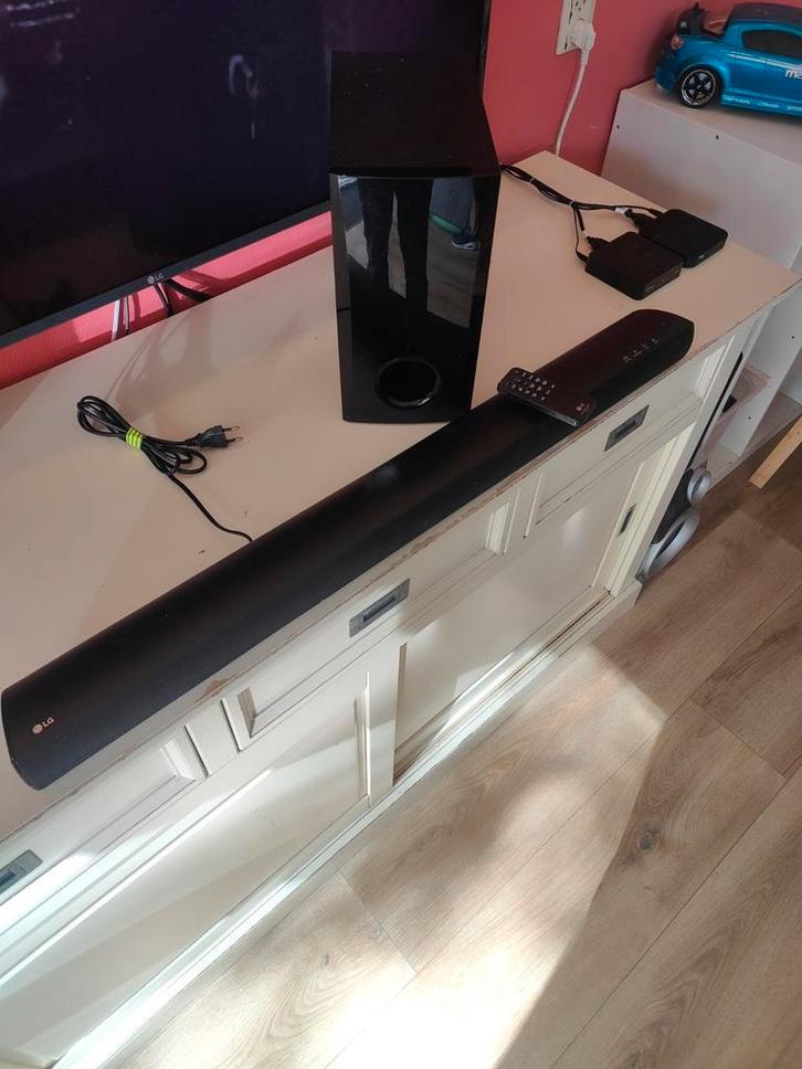LG sound bar, Audio, Tv en Foto, Soundbars, Zo goed als nieuw, Bluetooth, Ophalen of Verzenden