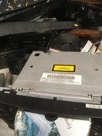Mercedes w211 bwjr '06 radio navigatie radio, Ophalen of Verzenden, Gebruikt