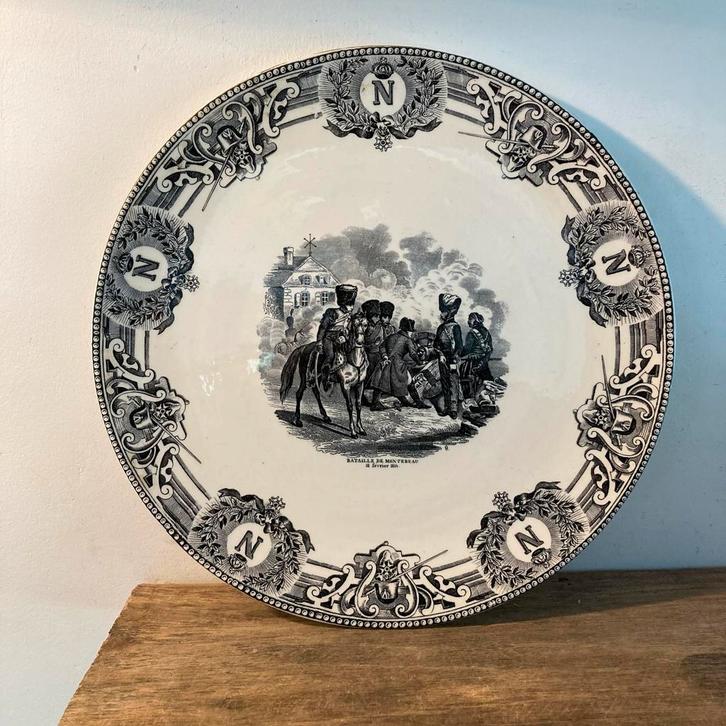 Boch Wandbord Napoleon - Bataille de Montereau, Antiek en Kunst, Curiosa en Brocante, Ophalen of Verzenden