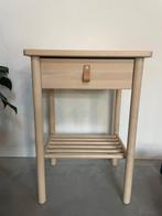 Te koop: Mooi, nieuw Nachtkastje!, Nieuw, Minder dan 45 cm, 55 tot 70 cm, Hout