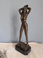 Bronzen beeld . Naakte, erotiek.NU style . Art deco, Ophalen of Verzenden