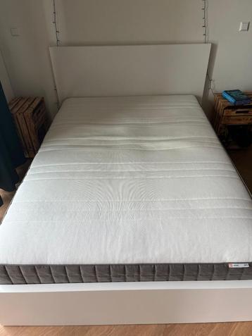 Double bed with storage & mattress 140x200cm