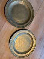 Twee antieke  borden, Ophalen of Verzenden