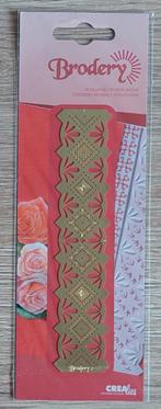 Crealies Brodery Borduurmal, Hobby en Vrije tijd, Kaarten | Zelf maken, Ophalen of Verzenden, Nieuw, Overige thema's, Pons of Mal
