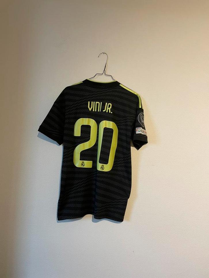 Vinicius Junior, Real Madrid (2022-2023, Verzamelen, Sportartikelen en Voetbal, Zo goed als nieuw, Shirt, Buitenlandse clubs, Ophalen of Verzenden